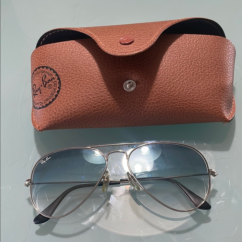 Ray-Ban Gold Aviator Sunglasses with Blue Gradient Lenses